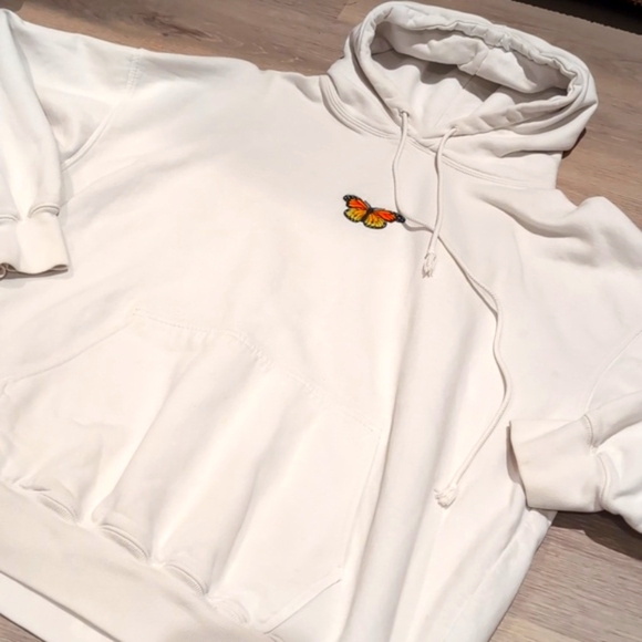Brandy Melville Butterfly Hoodie Rare - Picture 3 of 7